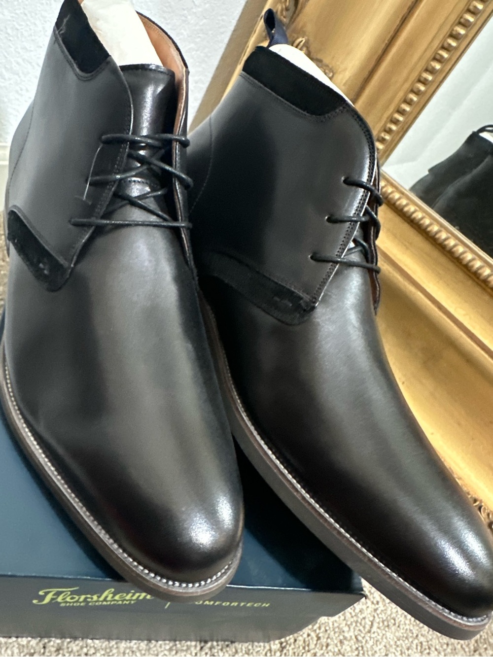 New In Box Florsheim Uptown Chukka Boots in Black Noir Size 13